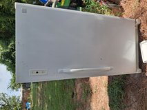 Stand up deep freezer in Beaufort, South Carolina