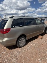 2006 Toyota sienna 8 seats in Alamogordo, New Mexico