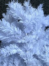 8ft artificial White unlit Christmas Tree w/ stand & Ornaments **EUC** in Joliet, Illinois