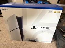 Sony PlayStation 5 PS5 Console 1TB 4K HDR in Stuttgart, GE