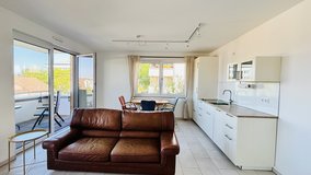 Wiesbaden Fully Furnished 1-br Condo Balcony Elevator Parking – Available Now in Wiesbaden, GE