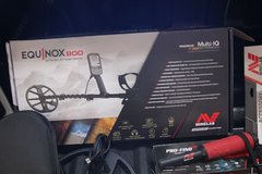 Equinox 900 Metal Detector, bundle with extras in Alamogordo, New Mexico
