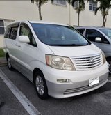 Toyota Alphard 3.0L V6 w/ auto window curtains in Okinawa, Japan