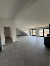 Brand-New Top-Floor Apartment for Rent – Available Immediately 135 qm in Spangdahlem, Germany