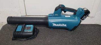 Makita 18V LXT Brushless Cordless Blower Kit (5.0Ah Battery + Charger) in Saint Petersburg, Florida