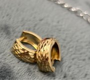 Japan Gold Earrings in Okinawa, Japan