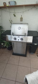Propane Grill - Charbroil Tru Infrared in Ramstein, Germany