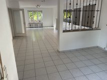 spacious and extensively renovated 5ZKB apartment with nearly 200 sqm in Kaiserslautern in Ramstein, Germany