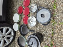 5 euro for pots pans plates bowls in Wiesbaden, GE
