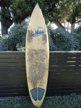 Surfboard Tom Whitaker 7'6", tri fin, surf board Thruster, Beater in Camp Pendleton, California