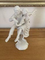 "Master Couple" porcelain figurine in Grafenwoehr, GE