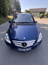 Mercedes B180, Diesel, Tüv 10/2027 in Grafenwoehr, GE