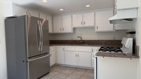 Oceanside Townhouse 2BR/1.5BA w/att garage in Camp Pendleton, California