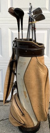 Vintage Golf Club Bundle #3 - Bag - Men's RH 4 Woods & 9 NW Ult Irons in Naperville, Illinois