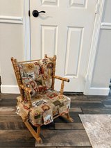 Small kids rocking chair in Spring, Texas