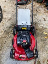 Toro 22" Self Propelled Gas Mower in Okinawa, Japan