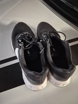 Nike Schuhe shoes in Wiesbaden, GE