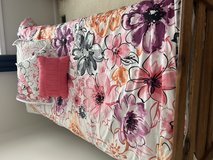Comforter in Aurora, Illinois
