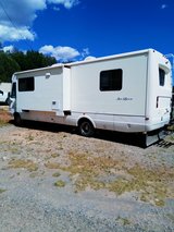 National RV Motorhome / Low Miles in Alamogordo, New Mexico