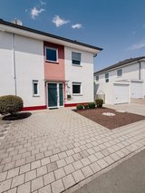 Beautiful 3-Bedroom Duplex in Kaiserslautern (North-Eastern Residential Area) in Ramstein, Germany