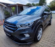 Ford Kuga 4x4 Automatik in Wiesbaden, GE