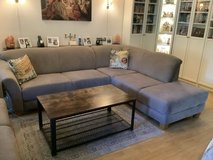 Vasagle Coffee Table in Stuttgart, GE