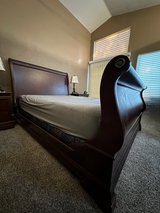 Queen size bed frame in Fairfield, California