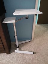 Mobile height adjustable rolling stand in Alamogordo, New Mexico