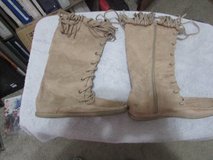 Brown Womens Boots Size 8 in Batavia, Illinois