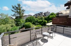 Family-friendly townhouse in Stuttgart-Heumaden with great view close to Kelly in Stuttgart, GE