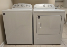 Whirlpool Washer and Gas Dryer!!! in St. Charles, Illinois