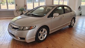 2010 Honda Civic *automatic* 4-door *US-Spec* in Ramstein, Germany