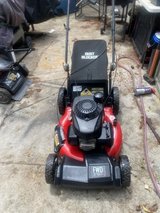 Craftsman M215 21" Self-Propelled Lawn Mower in Okinawa, Japan