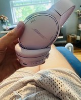 Lavender Bose Headphones in Alamogordo, New Mexico