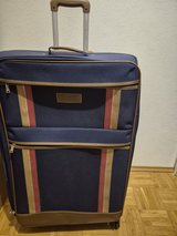 Tommy Hilfiger Suitcase Koffer (luggage  Gepäck) in Wiesbaden, GE