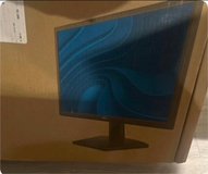 Brand New Dell 22 Monitor & Inspiron 3891 in Naperville, Illinois