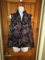 Talbots Quilted Paisley Print Vest - Size Medium in Batavia, Illinois