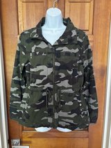 Old Navy Women’s Green Camouflage Utility Jacket-Medium in Naperville, Illinois