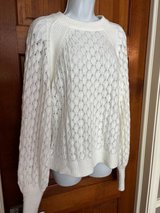 JustFab White Crewneck Open Weave Sweater-Medium in Naperville, Illinois