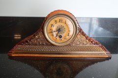 Antique 1920's McKee Amber Glass Mantel Clock Art Deco - For Repair in Westmont, Illinois