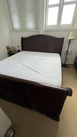 king frame, mattress, box spring, stabilizer in Wiesbaden, GE