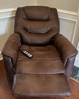 Golden Reclining Lift Chair in Houston, Texas