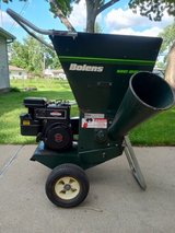 Wood chipper/leaf shredder in Plainfield, Illinois