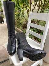 TIMBERLAND Women Stratham Heights Knee-High in Wiesbaden, GE