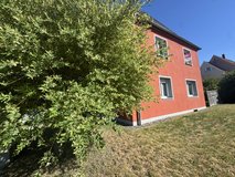 Nice Single House with big ground -- Fireplace -- 2 Bathrooms-- 4 Bedrooms in Grafenwoehr, GE