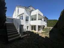 House in Gäufelden-Nebringen: An exceptional opportunity where space meets luxury in Stuttgart, GE