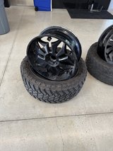22-Inch HELO Wheels with 35-Inch All-Terrain Tires in Camp Pendleton, California