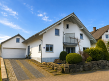[ID: 1342] KL - Otterbach, detached house with 5 bedr., 3,5 bath., yard, floor heating in Ramstein, Germany