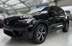 2024 VOLVO XC40 CORE in Ramstein, Germany
