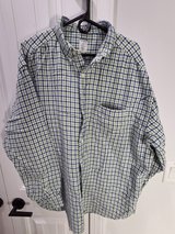 Men's Old Navy Shirt in Camp Lejeune, North Carolina